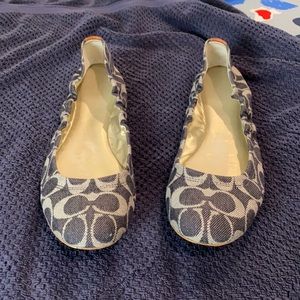 Gently used Authentic Coach flats